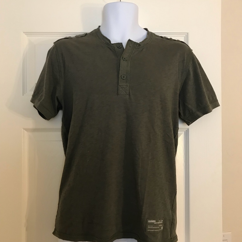 Men’s Express Army Color Shirt Sz Medium